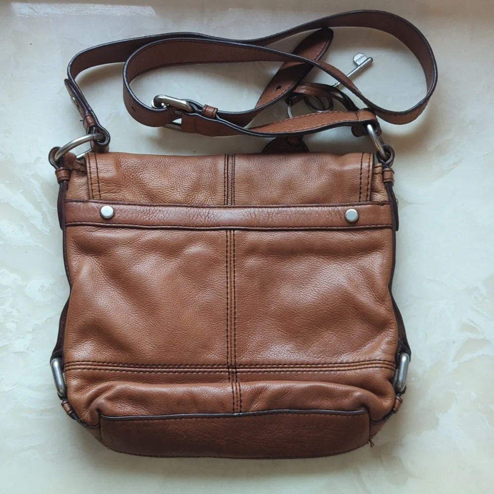 Vintage Fossil Tan Leather Maddox Crossbody Shoulder Bag - Picture 2 of 7